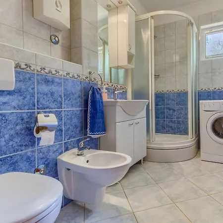 Iskra Apartman Slatine