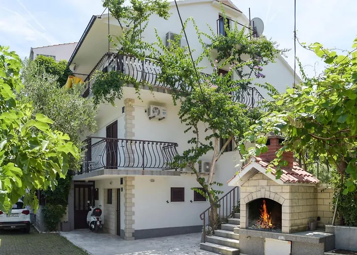 Apartman Iskra Slatine