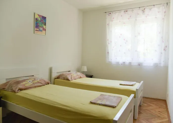 Apartman Iskra Slatine